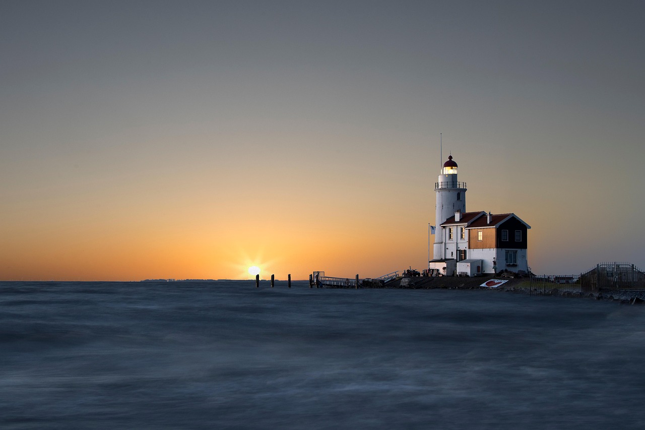 lighthouse, building, nature, nautical, netherlands, sea, ocean-9183463.jpg